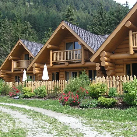 Nancy's Homes Dolomites Aparthotel *