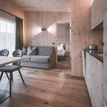 Aparthotel Nancy's Homes Dolomites